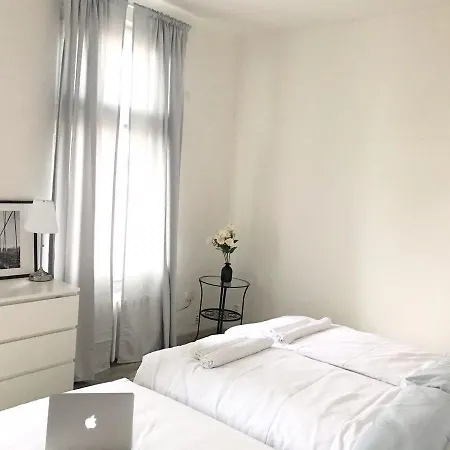 Apartment S&s Riverside
